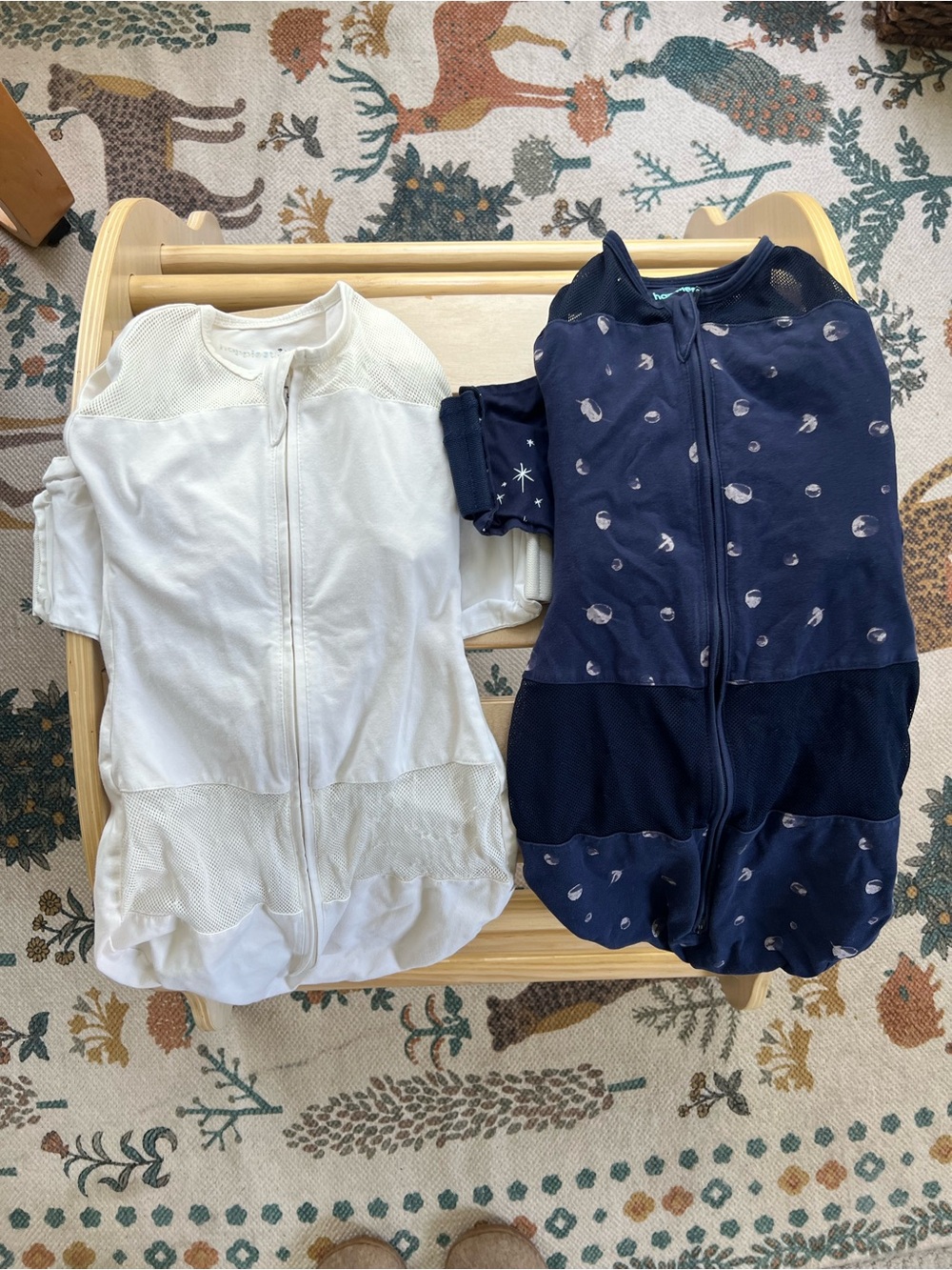 BUNDLE of TWO happiest baby Snoo swaddles sleep sacks, medium, and TWO sheets